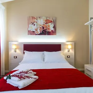 https://venice-airport-villa-erica-1.hotelinveneto.com